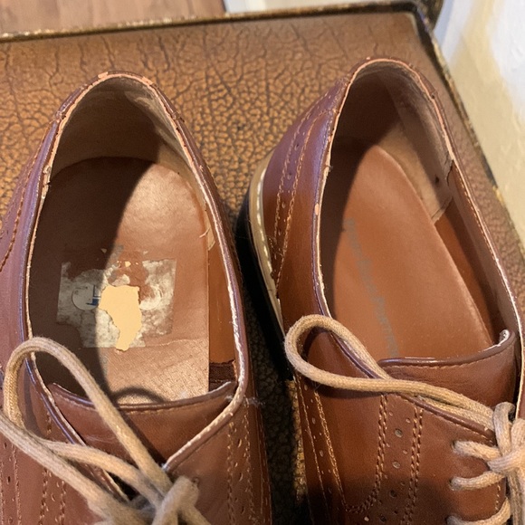 Perry Ellis Men’s Classic Oxford Wingtips Dress Casual Brown Shoes! Size 10! main image 4